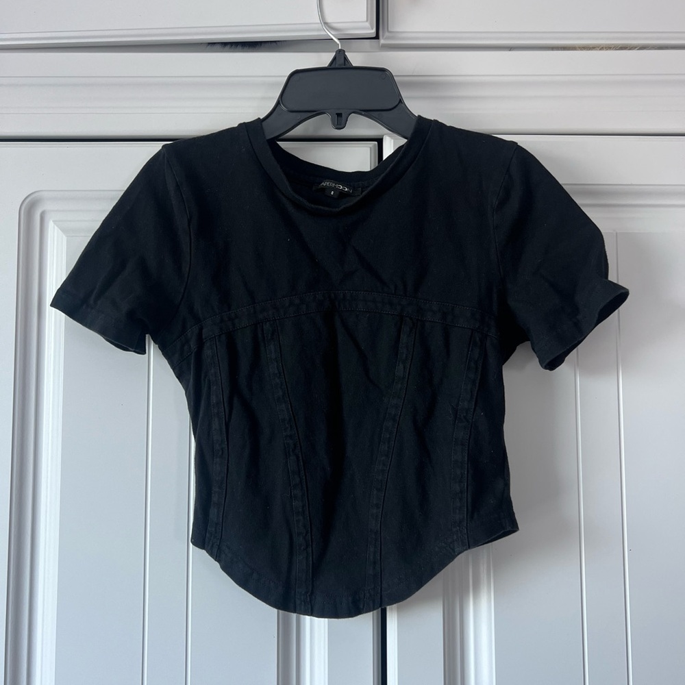Black Fitted Crop Top